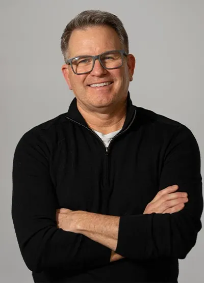 Dr. Jeff Henneberg, DDS