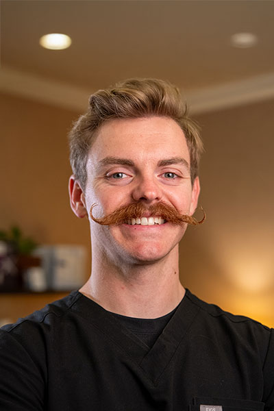 Dr. Nic Rowland